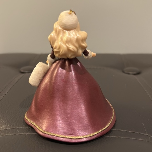 *Vintage* Hallmark | Barbie Keepsake Collector Series Ornament-1996 - Picture 3 of 9
